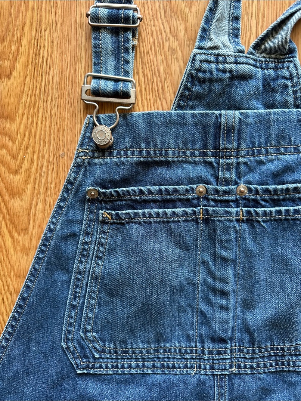 NWT Gap Slouchy Overall in Medium Indigo - Picture 3 of 8